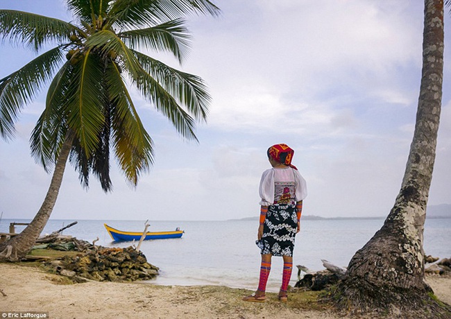 Khám phá quyền lực phái đẹp của bộ lạc Guna tại “thiên đường vùng Caribbea” - Ảnh 3.