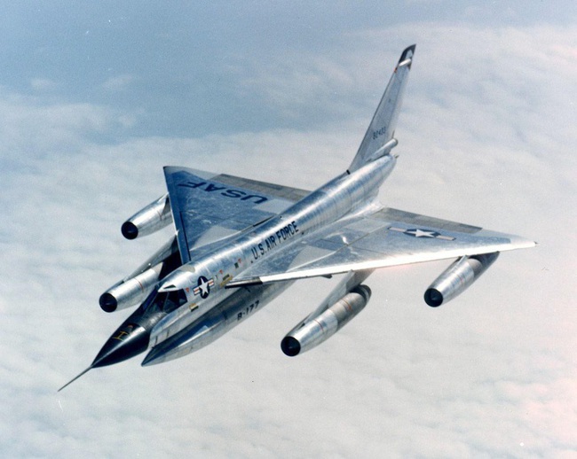 MiG-25 Liên Xô trốn sang Nhật Bản (Kỳ 2): Nguyên nhân MiG-25 ra đời - Ảnh 14.
