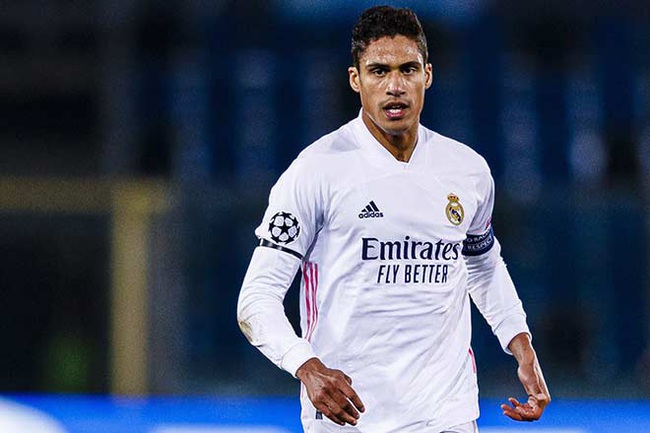 Varane khiến Perez nóng mắt.