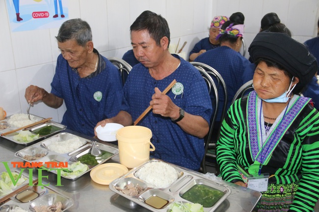 Bệnh nhân hài lòng và tin tưởng Bệnh viện y Dược cổ truyền trong khám chữa bệnh - Ảnh 6.