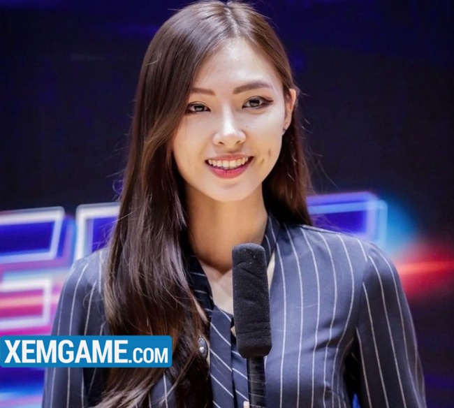 Nữ MC xinh đẹp của làng Esports tiết lộ góc khuất trong nghề  - Ảnh 4.