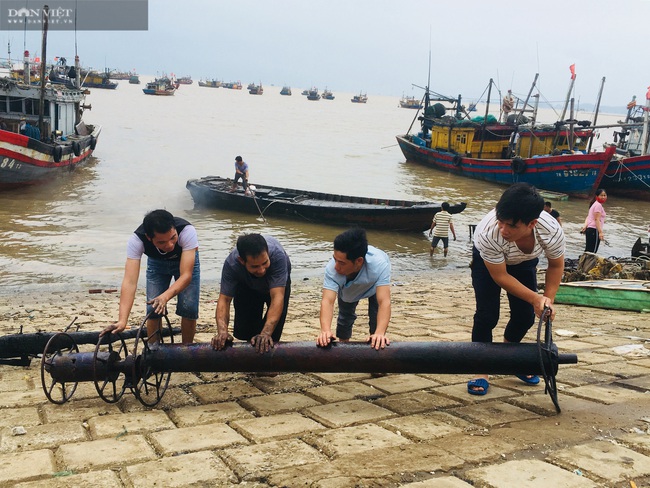 Thanh Hóa: Chủ tàu cá cháy rụi trong đêm, mất sạch vốn liếng hơn 3 tỉ đồng - Ảnh 3.