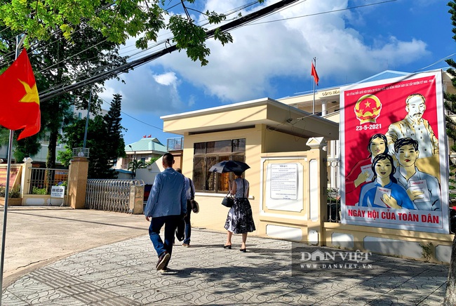 Đảo ngọc Phú Quốc rực sắc đỏ chào mừng cuộc bầu cử Đại biểu Quốc hội và HĐND - Ảnh 9.
