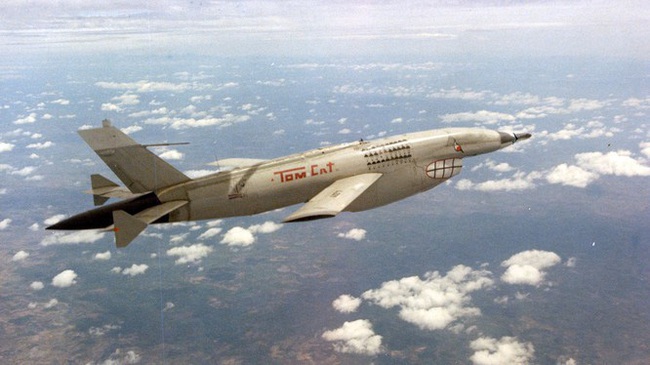 Nguyên nhân UAV Mỹ “rụng như sung” trong chiến tranh Việt Nam (P1) - Ảnh 9.