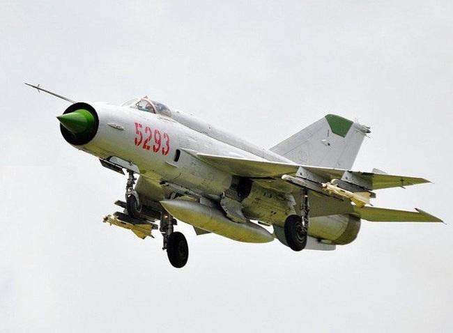 Những con số gây choáng về huyền thoại &quot;Én Bạc&quot; MiG-21 mà Việt Nam từng sử dụng - Ảnh 1.