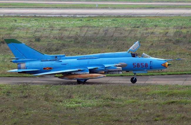 Su-25 thành công rực rỡ ở Trung Đông, xứng đáng thay thế cho Su-22 Việt Nam - Ảnh 3.