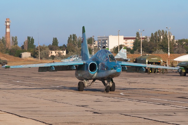 Su-25 thành công rực rỡ ở Trung Đông, xứng đáng thay thế cho Su-22 Việt Nam - Ảnh 5.