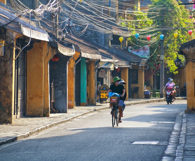 Hội An: Có một khu phố cổ vắng lặng lạ thường thời Covid-19 - Ảnh 3.