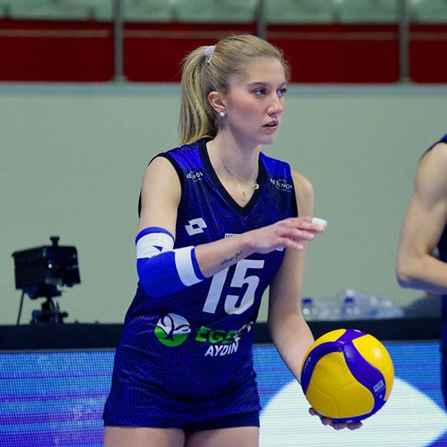 Top 7 VĐV bóng chuyền xinh nhất Thổ Nhĩ Kỳ: Zehra Gunes vẫn là số 1 - Ảnh 5.