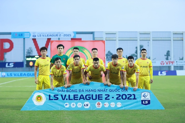 Đầu tư mạnh lên chơi V.League, CLB CAND chi đậm mua tiền đạo nhập tịch 1m90 - Ảnh 3.