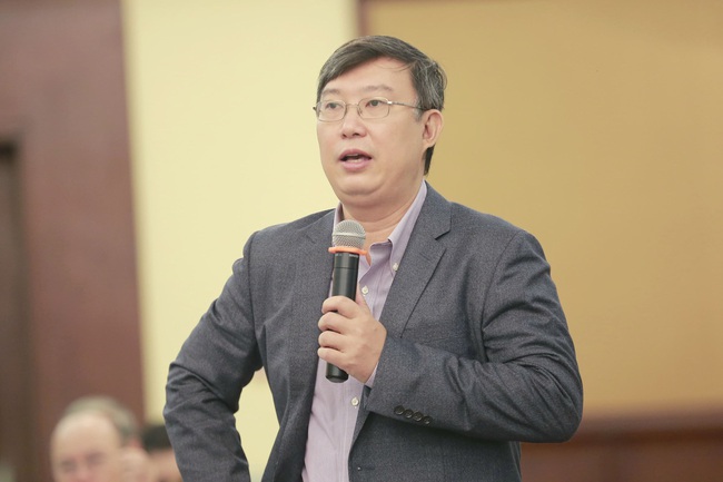 Chuyên gia Nguyễn Xuân Thành: Không thể bơm thêm tiền hay hạ thêm lãi suất... - Ảnh 1.