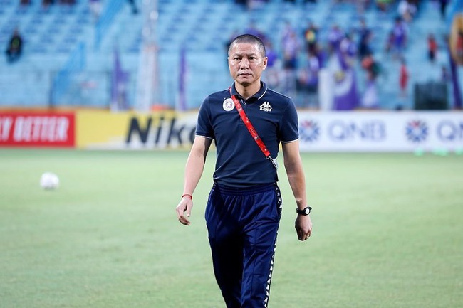 Tin tối (18/10): Vì sao HLV Chu Đình Nghiêm chọn kình địch của Hà Nội FC - Ảnh 1.