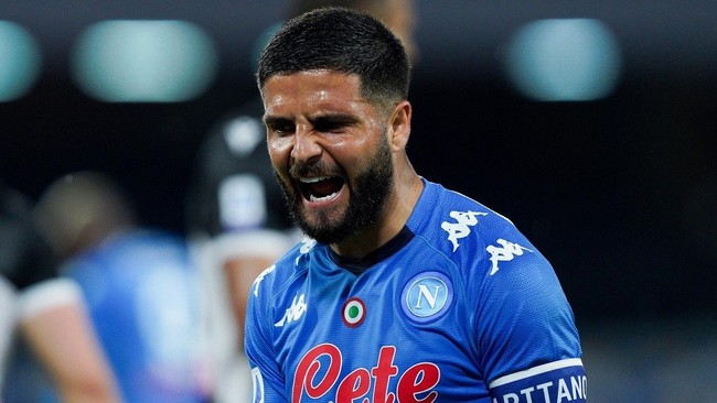 Insigne vừa vô địch EURO cùng Italia. Ảnh: Getty