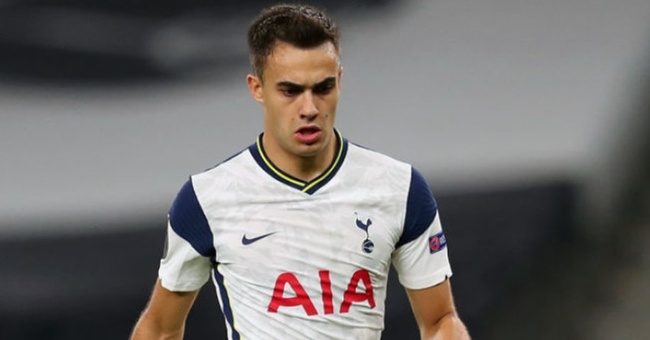 Reguilon thi đấu ấn tượng ở Tottenham. Ảnh: Goal