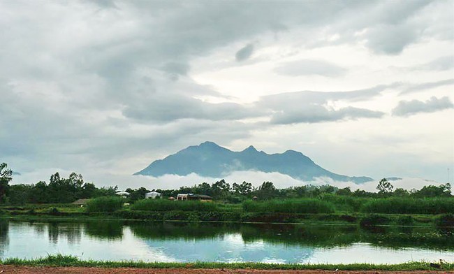 “Nắng Sơn Tây, mây Ba Vì” - Ảnh 1.