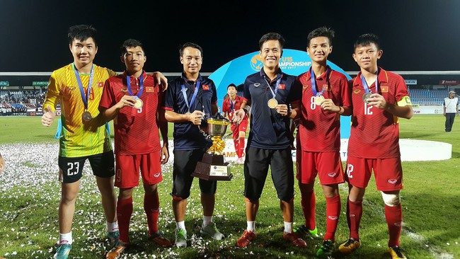 Hà Nội FC cho ra mắt truyền nhân của Dương Hồng Sơn tại V.League 2022 - Ảnh 2.