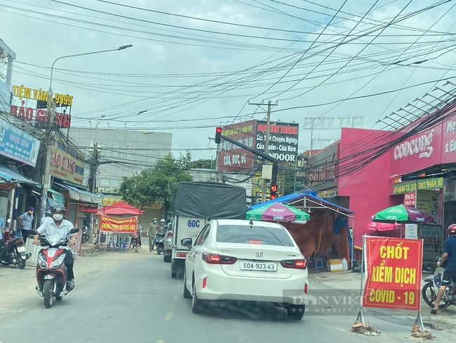 Đồng Nai: Vẫn chưa cho lao động di chuyển bằng xe cá nhân vào tỉnh - Ảnh 1.