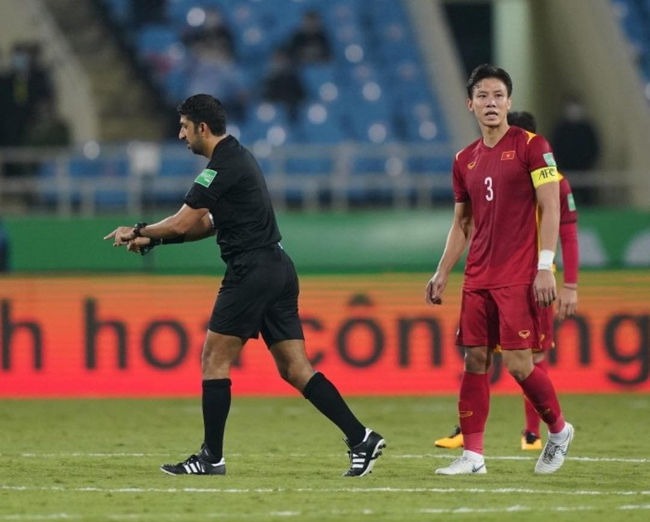 Chùm ảnh: VAR từ chối bàn thắng của ĐT Nhật Bản vì bóng… chạm tóc Tanaka - Ảnh 2.