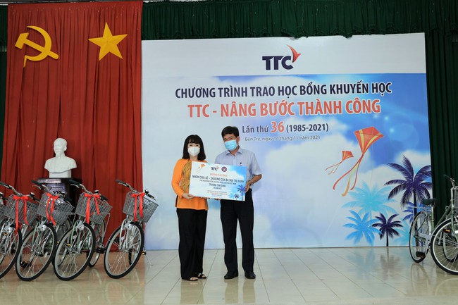 “TTC - Nâng bước thành công” lần thứ 36: Tiếp sức những ước mơ đến trường - Ảnh 4.