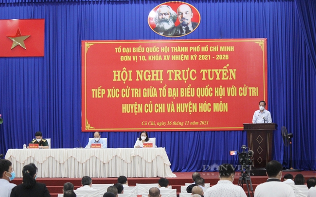 Hội nghị tiếp xúc cử tri giữa tổ đại biểu quốc hội TP.HCM với cử tri 2 huyện Củ Chi và Hóc Môn ngày 16/11. Ảnh: Nguyên Vỹ