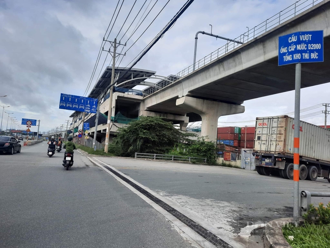 Khai thác “đất vàng” dọc các tuyến metro: Vừa tăng ngân sách, vừa hạn chế nhà siêu mỏng, siêu méo - Ảnh 1.