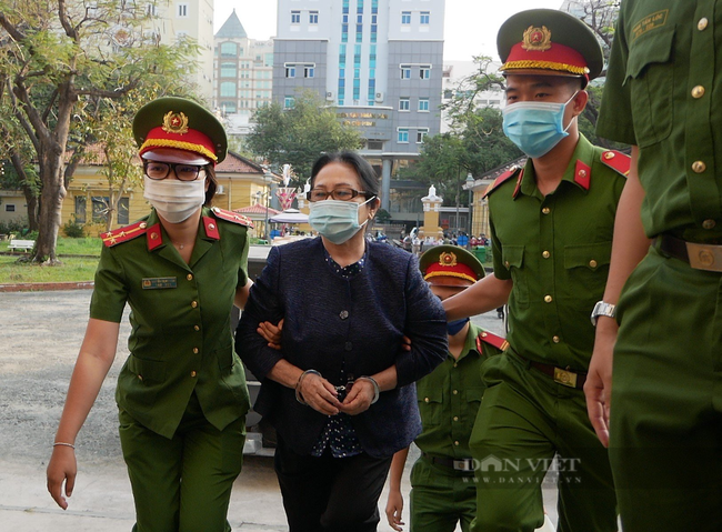 Ông Nguyễn Thành Tài, bà Dương Thị Bạch Diệp lại sắp hầu tòa tại Tòa án nhân dân TP.HCM - Ảnh 3.