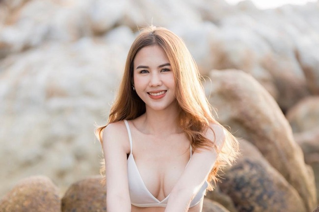 Đồng đội cũ của Xuân Trường tán đổ hotgirl của LĐBĐ Thái Lan - Ảnh 3.