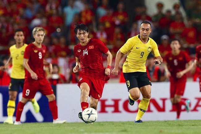 ĐT Việt Nam vượt trội thành tích đối đầu với Malaysia - Ảnh 1.