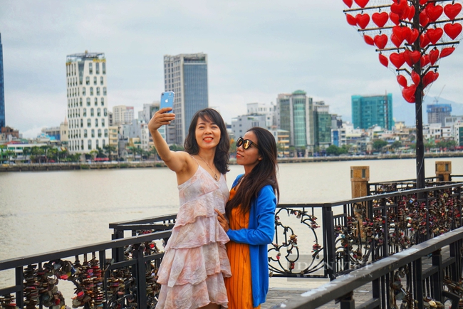 Công bố các cơ sở du lịch được phục vụ khách quốc tế tại Đà Nẵng - Ảnh 2.