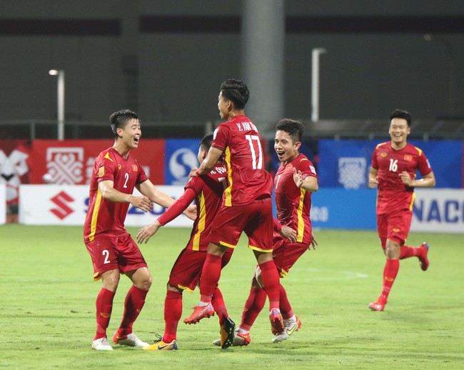 Hưng Thịnh Land treo thưởng hơn 2 tỷ đồng nếu Việt Nam vượt qua Thái Lan tại bán kết AFF Cup 2020 - Ảnh 3.