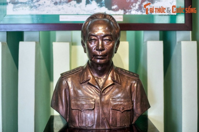 Khám phá hiện vật vô giá trong Bảo tàng Lịch sử Quân sự Việt Nam - Ảnh 9.