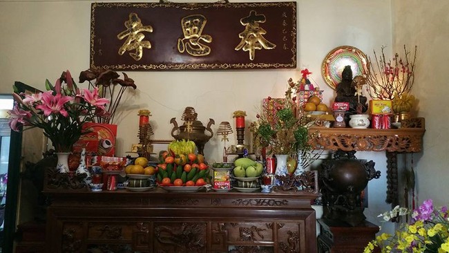 Kinh nghiệm lau dọn bàn thờ theo quan niệm tâm linh | Dianthus Wedding  Decor based in Saigon, Vietnam