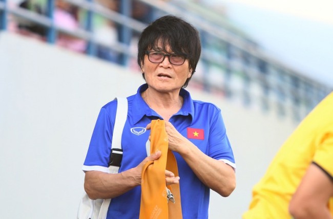 4 trợ lý rời các đội tuyển Việt Nam: Tiếp theo là HLV Park Hang-seo? - Ảnh 1.