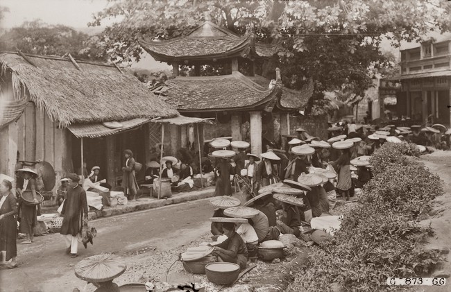 Ảnh hiếm về chợ Bưởi ở Hà Nội một thế kỷ trước - Ảnh 5.
