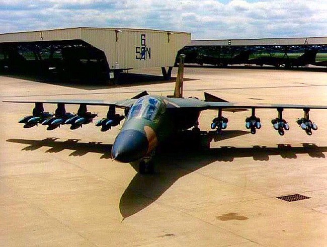 &quot;Mãnh thú ném bom&quot; F-111 Mỹ bị chôn vùi gây sốc ở Australia - Ảnh 31.