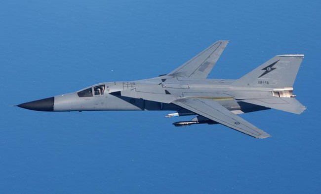 &quot;Mãnh thú ném bom&quot; F-111 Mỹ bị chôn vùi gây sốc ở Australia - Ảnh 32.