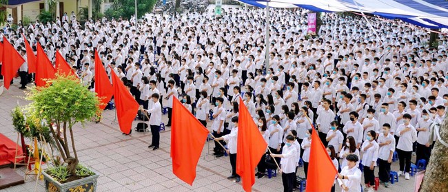 Tâm thư gây bão của cô Hiệu trưởng về kỳ nghỉ hè đặc biệt: &quot;Vượt qua thử thách để trưởng thành hơn&quot; - Ảnh 3.