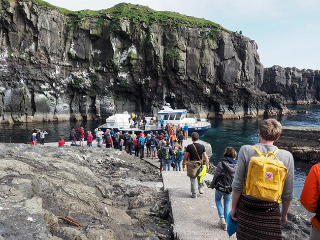 Khám phá quần đảo Faroe - “bí mật du lịch” được giữ kín nhất châu Âu - Ảnh 6.