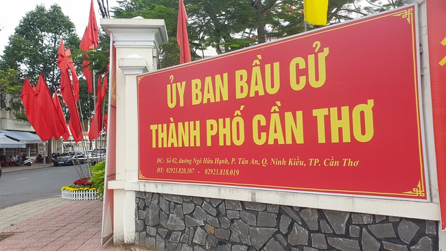 Cần Thơ: Rực rỡ cờ hoa trước ngày hội lớn - Ảnh 10.