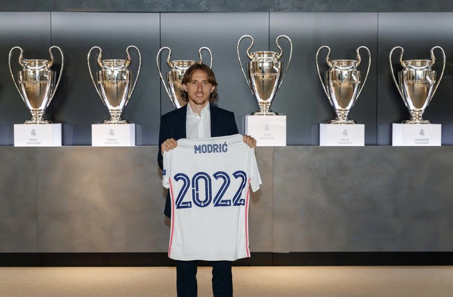 Modric sẽ chơi cho Real Madrid mùa tới.