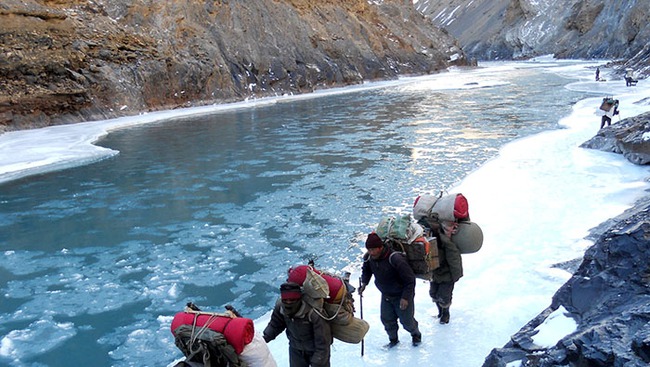 Hành trình phiêu lưu tới Ladakh, “săn” báo tuyết trên “nóc nhà thế giới” - Ảnh 6.