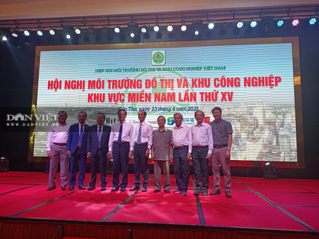 Hiệp hội MTĐT và KCN miền Nam: Trao tặng Bắc Giang và Bắc Ninh 20.000 khẩu trang phòng dịch Covid – 19 - Ảnh 4.