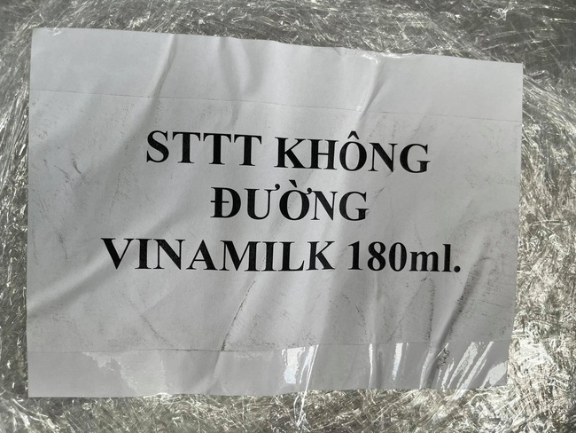 ĐT Việt Nam mang 1 tấn hành lý sang UAE  - Ảnh 8.
