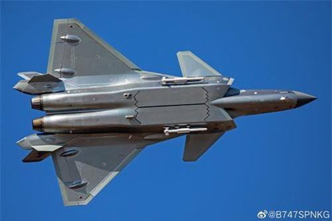 Hé lộ chi tiết quan trọng Su-57 Nga sao chép từ F-22 của Mỹ - Ảnh 13.