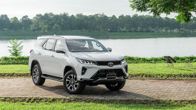 Nhìn lại thời hoàng kim của Toyota với những mẫu xe &quot;vạn người mê&quot;...nhưng còn lại gì? - Ảnh 2.