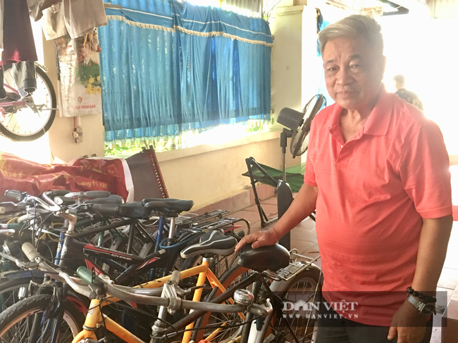 Ninh Bình: U70 phục chế xe đạp cũ tặng học sinh nghèo vượt khó - Ảnh 3.