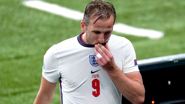 Harry Kane và 4 lý do khiến họng pháo này vẫn đang “tậm tịt” tại EURO 2020 - Ảnh 1.