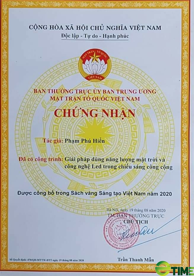 Quảng Nam: “Thần đèn” Phạm Phú Hiển thắp sáng đường quê miền núi - Ảnh 6.