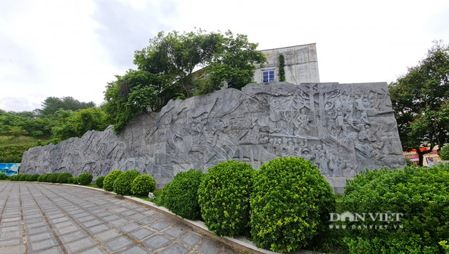 Tượng đài chiến thắng Điện Biên Phủ - Di tích hào hùng nơi cực Tây Tổ quốc - Ảnh 6.