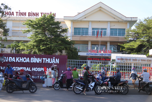 Một bác sỹ khoa sản nghi nhiễm Covid-19, tỉnh Bình Thuận khẩn cấp ngăn chặn - Ảnh 2.